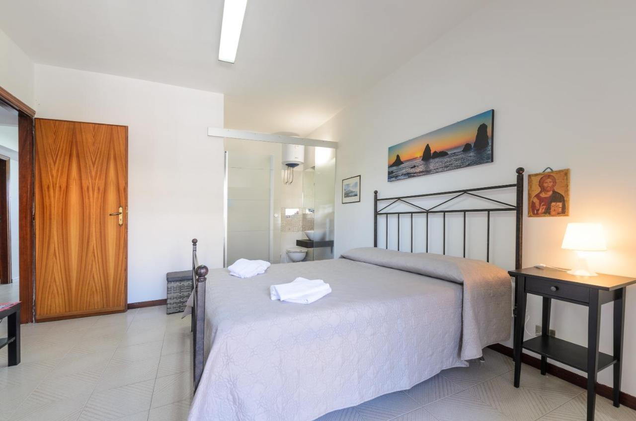 Marina D'Agro Residence Santa Teresa Di Riva Exterior photo