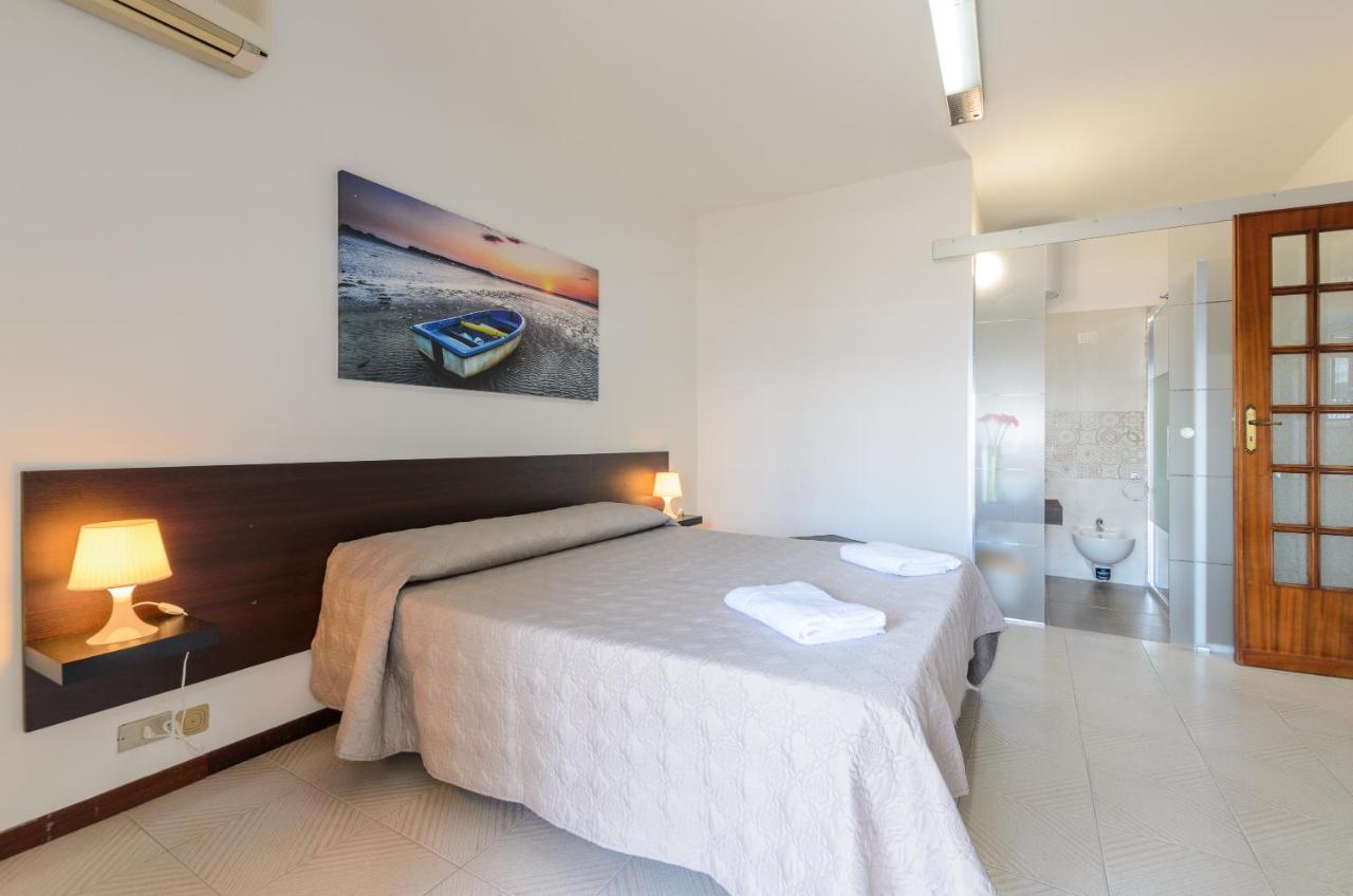 Marina D'Agro Residence Santa Teresa Di Riva Exterior photo